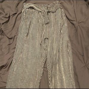 BNWOT black & white striped paperbag pants